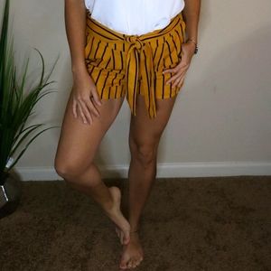 Mustard Striped Shorts Elastic Waist Loose Fit Casual Belted Wide Leg Shorts